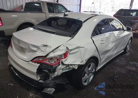 2016 Mercedes-Benz Cla 250 4Matic z USA, uszkodzony, nr VIN WDDSJ4GB4GN392956